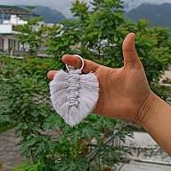 🍃 Handmade Macramé Leaf Keychain